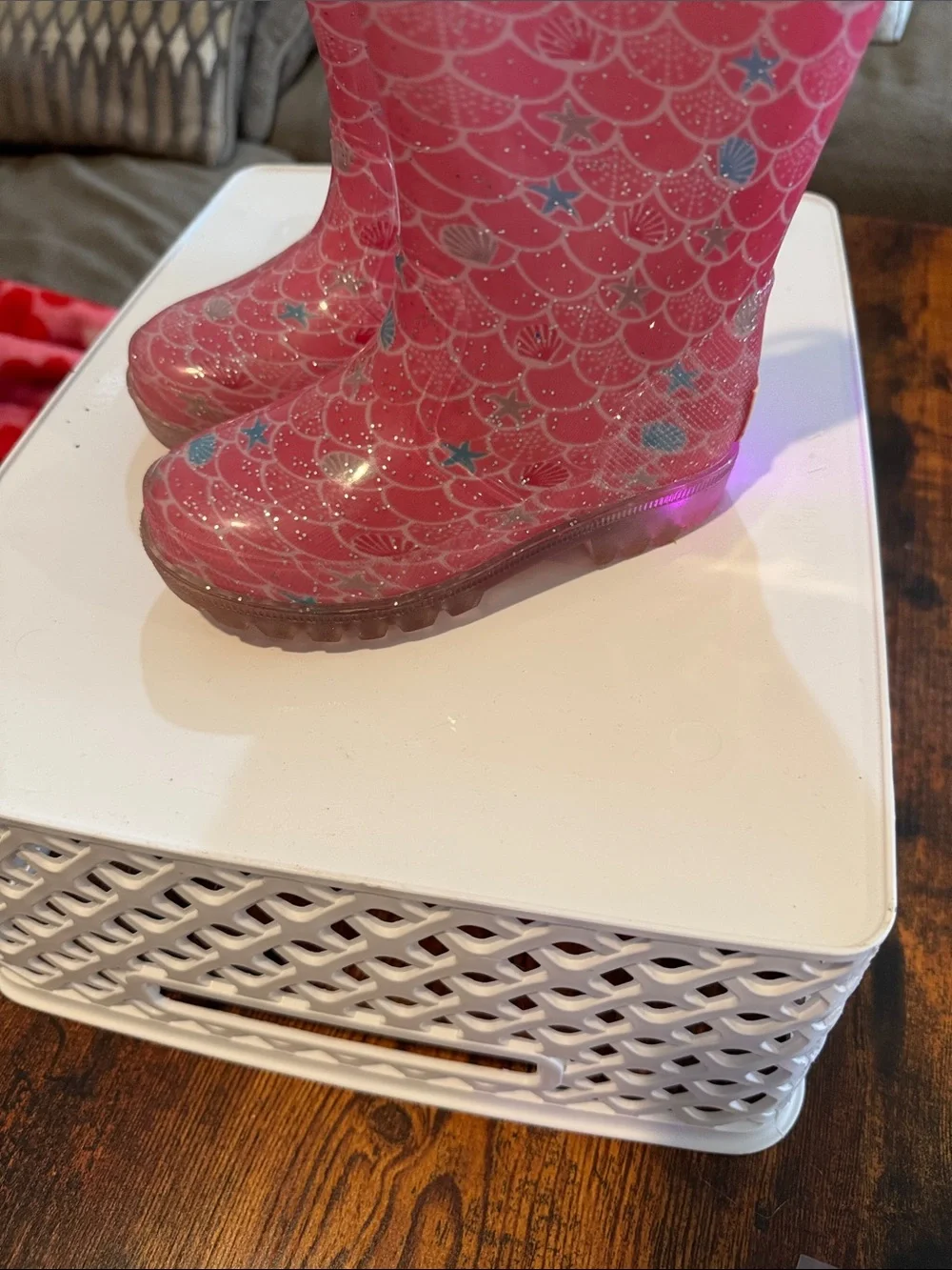 Kids Pink Glitter Rain Boots with Star Pattern